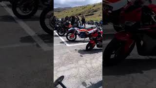 Puerto de la Cruz Verde, en Madrid. #motorcycle #bikers #moteros #cbr #honda #riders #classicbike