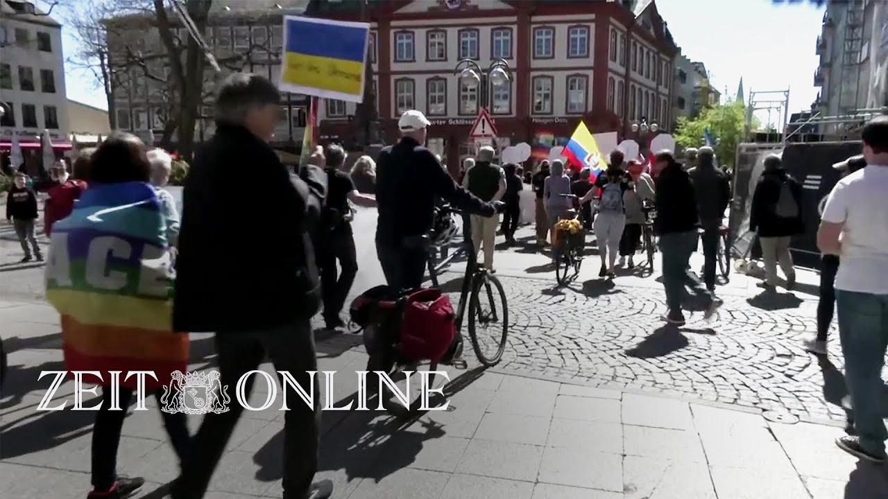 Rund 3000 Menschen beim Ostermarsch in Frankfurt