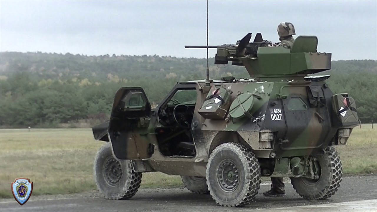 TIR AMX 10RCR MAILLY LE CAMP