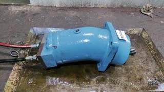 Testing Uchida Hydromatik A2F 225 Axial Piston Hydraulic Motor Shaft Rotation at 750 psi by Hydro Marine Power 1,431 views 1 year ago 2 minutes, 7 seconds