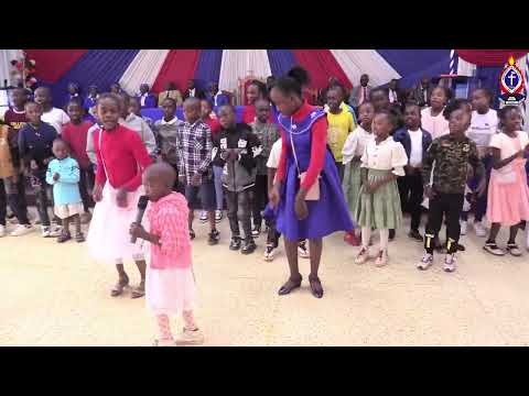A 4 YEAR CHILD LEAD YEBO SONG