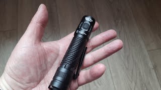 Nitecore MH 12 PRO - продвинутый тактический фонарь