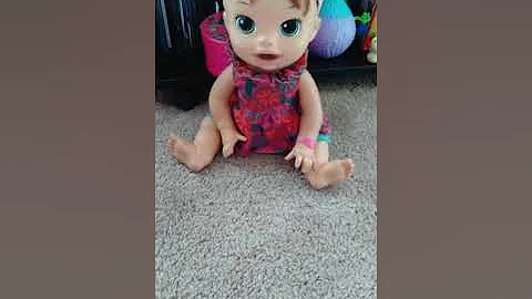 Baby Alive Annie Pushes Hunter Down the Stairs!!
