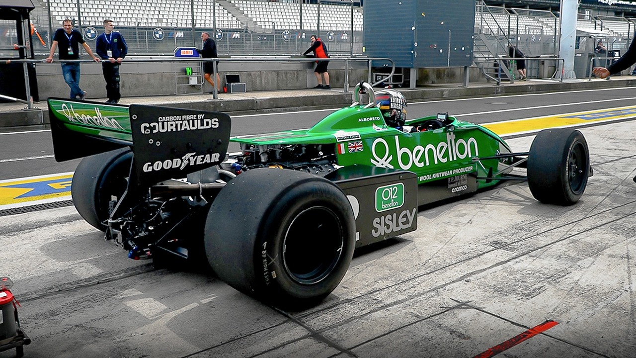 The Cosworth DFV echoes at the Nürburgring with 21 historic Formula 1 cars!