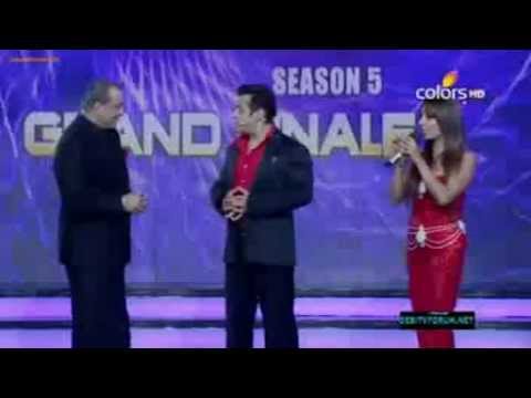 Pooja Misrra's Solo Performance on Bigg Boss 5 Grand Finale.mp4