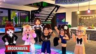 Roblox Brookhaven’da Manifest Grubu Kurdum… Pişman Oldum😟ROBLOX