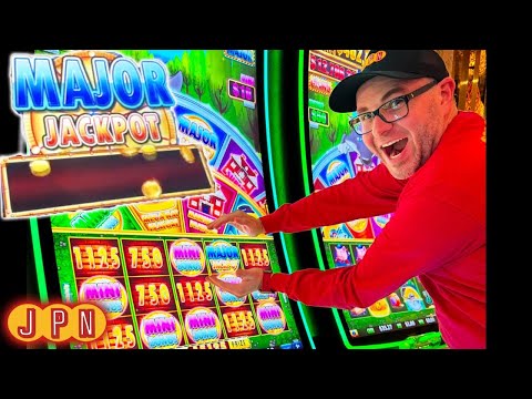 MAJOR JACKPOT during this flashback Showcase of DC’s Bonuses!