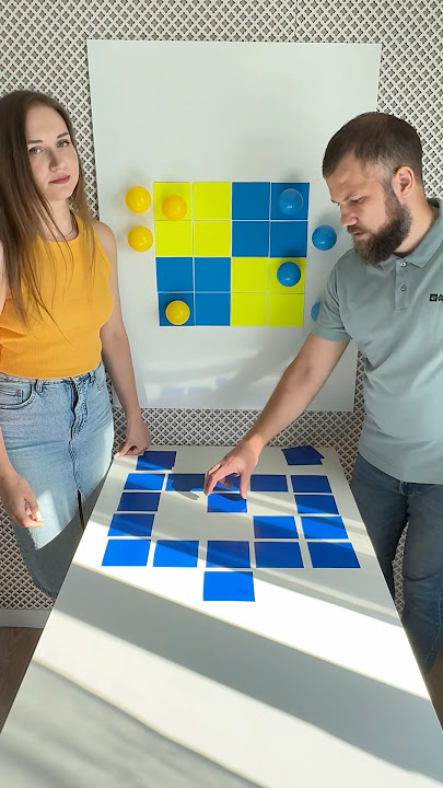 YELLOW-BLUE FOUR IN A ROW