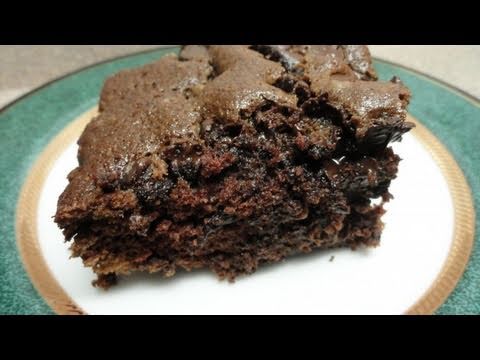 one-bowl-chocolate,-chocolate-chip-cake