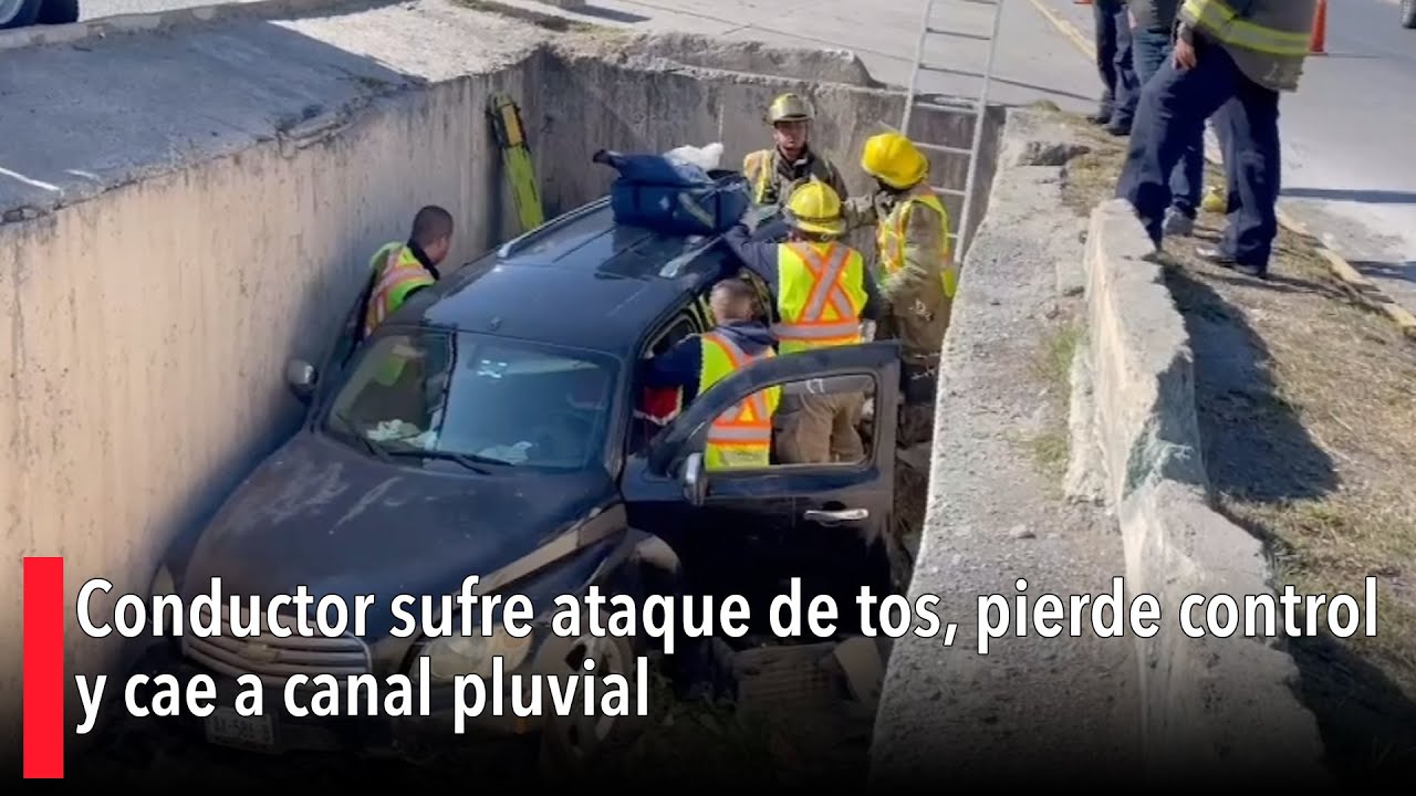 Conductor sufre ataque de tos, pierde control y cae a canal pluvial ...