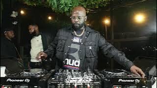Dj Maphorisa at The Hangawt 1632