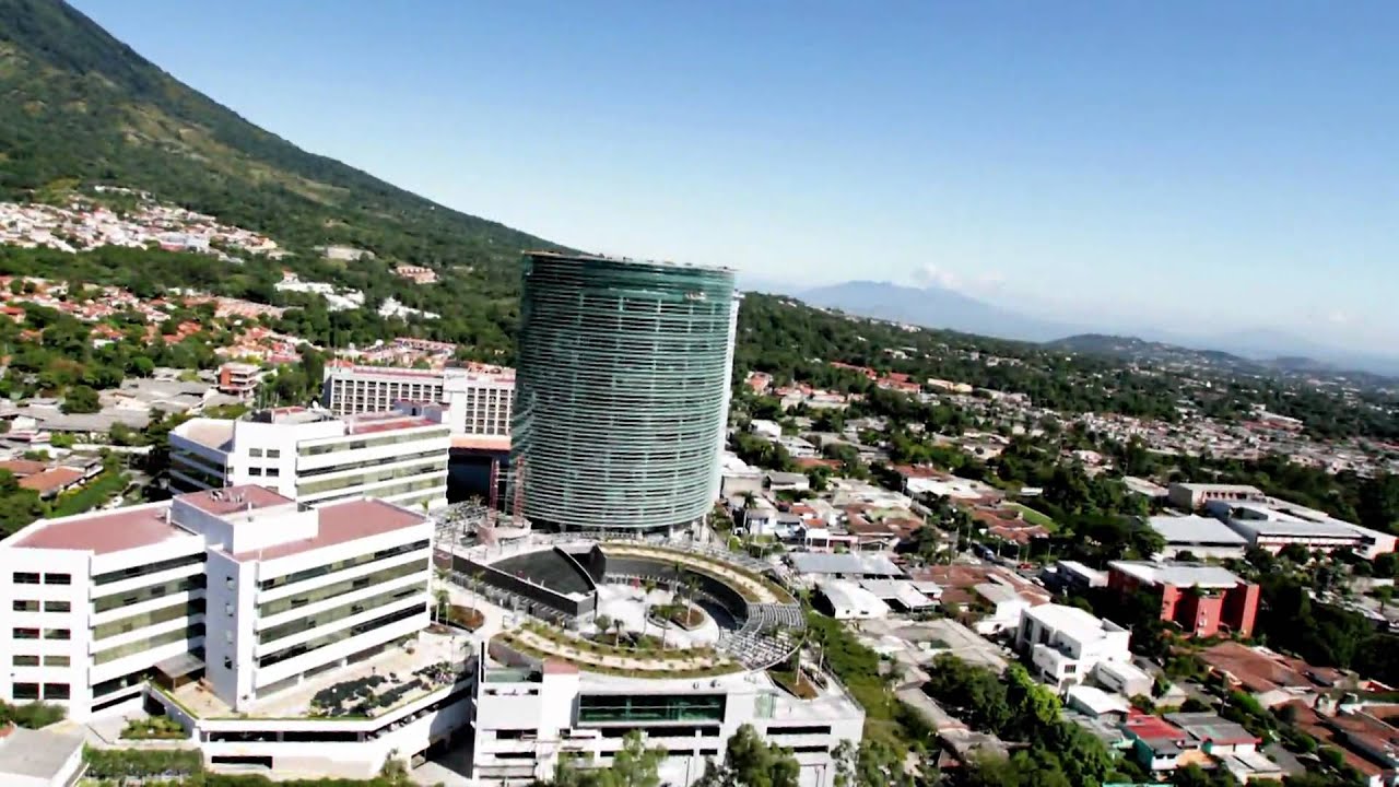 Torre Futura McCann YouTube