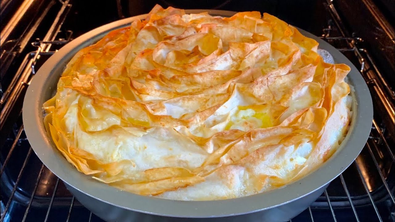 Баница Роза - висока, пухкава, неустоимо вкусна и лесна рецепта / Болгарска баница Роза - вкуснота!