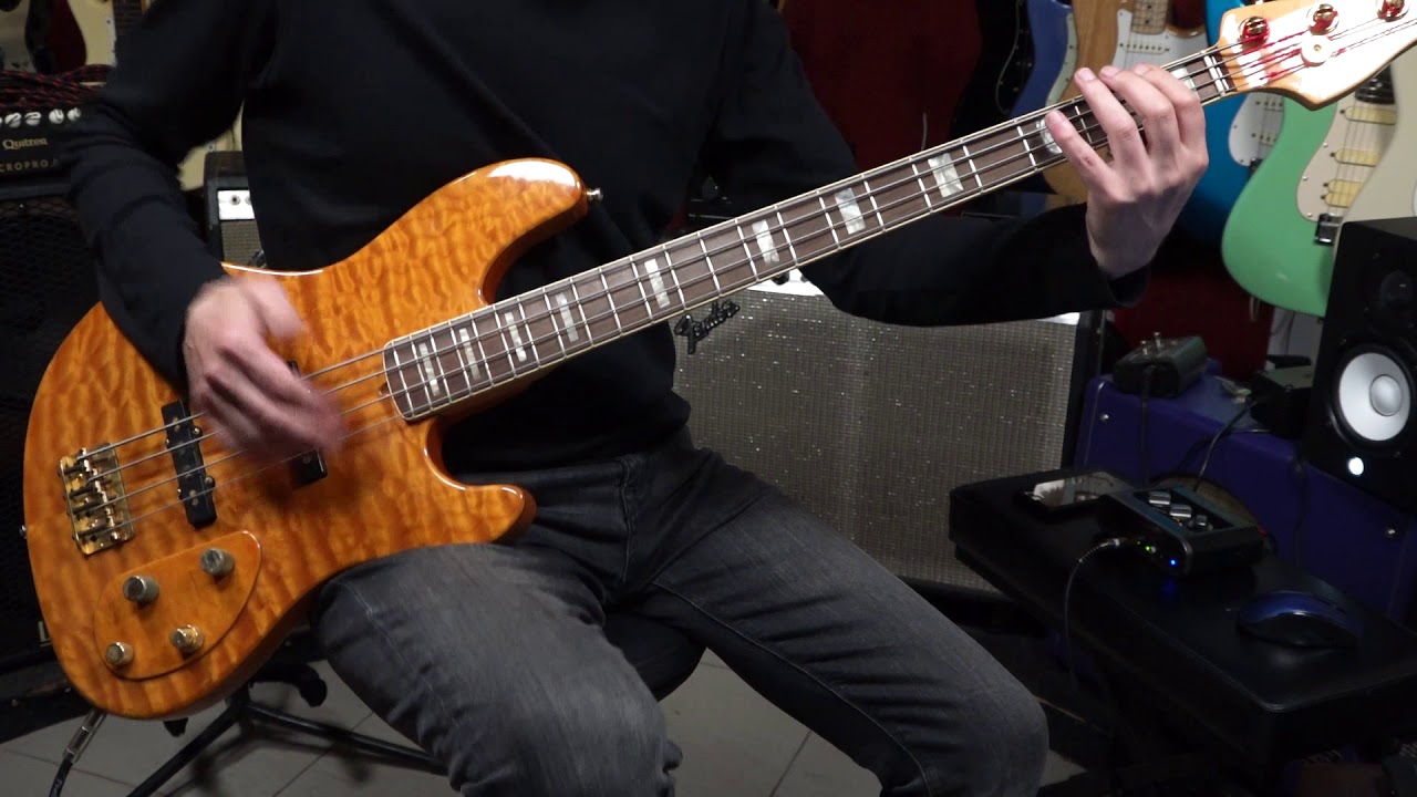 Fender American Deluxe Jazz Bass 2001 - YouTube