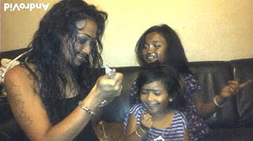 Mother and daughters Don