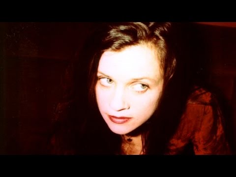 Babes in Toyland - Peel Session 1995 - YouTube