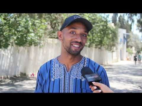 تونسي فرنسي الجنسية مقيم بفرنسا أول مرة نجيء لتونس نحب نكتشف عائلتي أبي بما انه تونسي