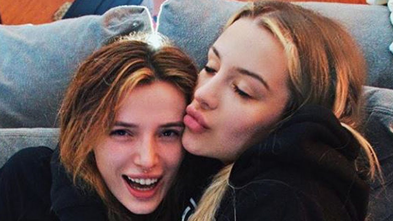 Bella Thorne Tana Mongeau Kiss