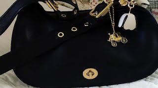 Vintage Coach 9338 Crescent Bleeker Saddle Bag.