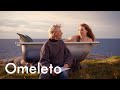BATHTUB BY THE SEA Omeleto