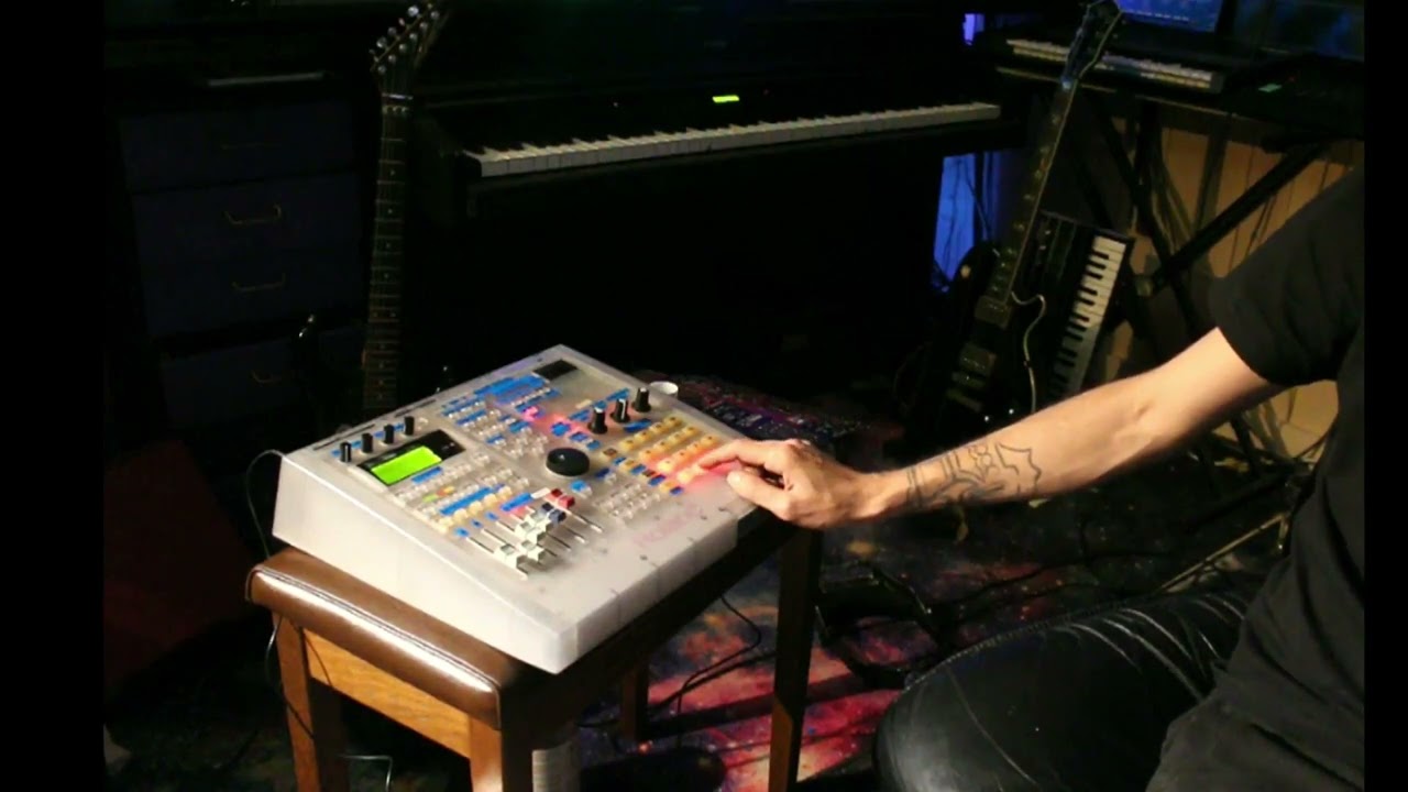 Roland sp-808ex zuluide beat test - YouTube