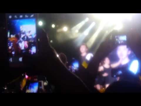 140316 G-Dragon - Crooked (Thinking of You Fan Meeting Malaysia)