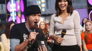 Why This Photo of Mandy Moore and Justin Timberlake Is Way More Than Just Your Average Throwback