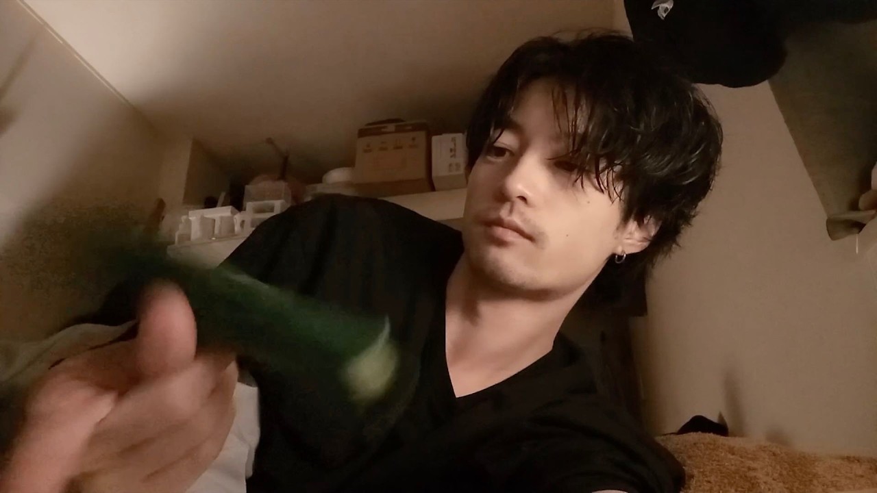 君の耳元でキュウリをポリポリしちゃうよ♡ ASMR(ᐡ•͈ ·̫ •͈ᐡ )وASMR(ᐡ•͈ ·̫ •͈ᐡ )وASMR(ᐡ•͈ ·̫ •͈ᐡ )وASMR(ᐡ•͈ ·̫ •͈ᐡ )و