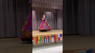 Cancion Mexicana cantada por Reina Ley