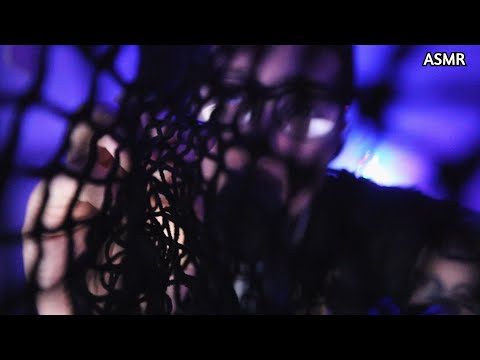 ASMR - Estás atrapado y te libero para poder dormir - Mouth Sounds & Visual Relajante