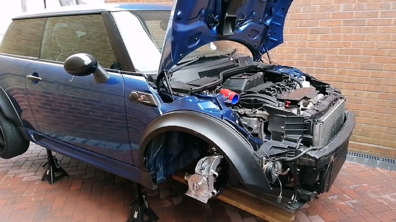 This R56 MINI Cooper S Is Hiding A 414bhp M3 V8 And Subaru Subframes, News