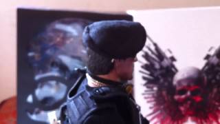 Barney Ross-The Expendables -Hot Toys