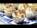 Mini Butterfinger Cheesecakes // Presented by Butterfinger