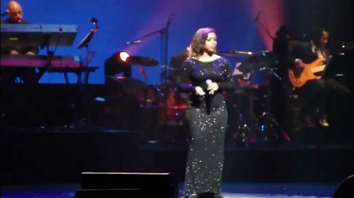 Golda Kelli Ryan - James Brown - Its a man's man's...