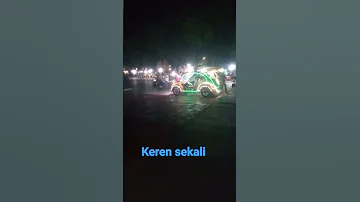Suasana Malam Hari Di Alunalun Kesepuhan Cirebon 