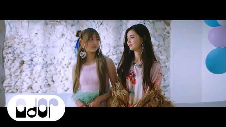 NewJeans () 'Hype Boy' Official MV (DANIELLE&HAERI...