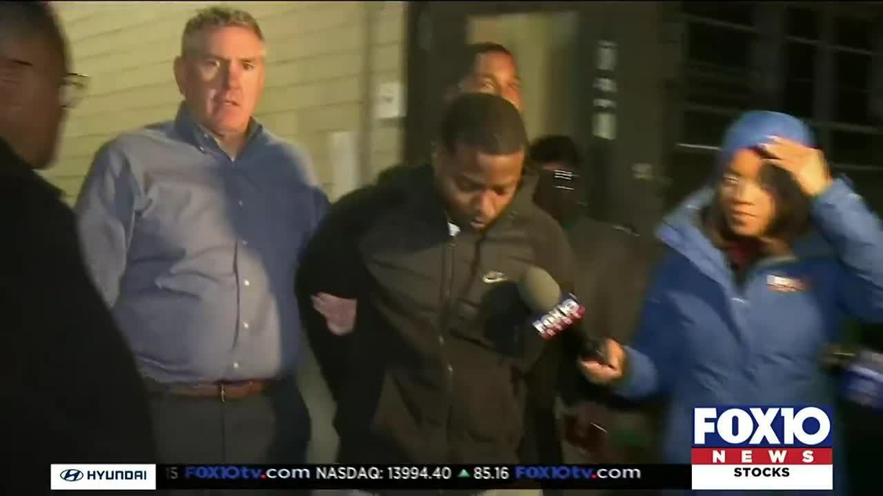 Man accused in 2014 murder denied request for bond reinstated - YouTube