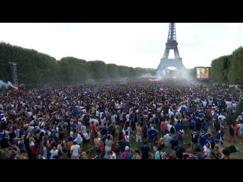 Finale: le 4e but français fait trembler la fan zone de Paris