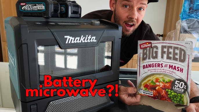 Makita 40V Max XGT Cordless Microwave Oven (Tool Only), 350 W/500 W,  Black/Blue