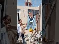 tendiendo ropa