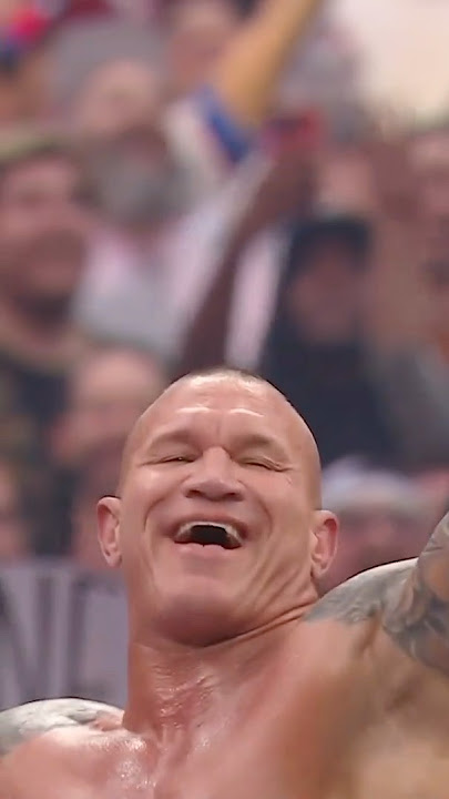 Randy Orton channeled his inner Joe Hendry for that one 😂 #WrestleMania