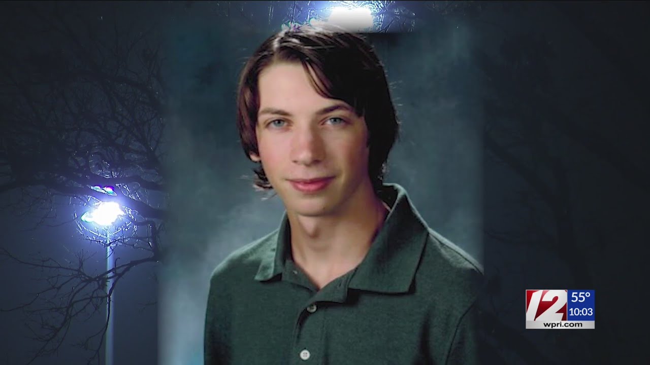Hundreds of Scouts gather to honor teen killed in Swansea crash - YouTube