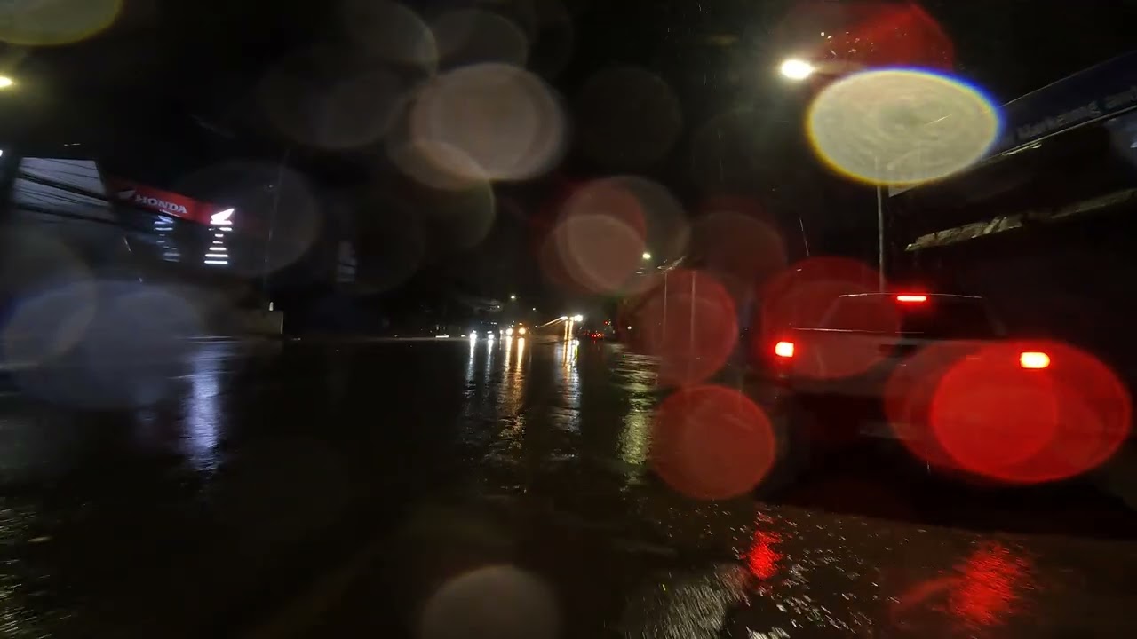Cebu Night Streets Flooded | Typhoon Uwan On-Ground Real Scene