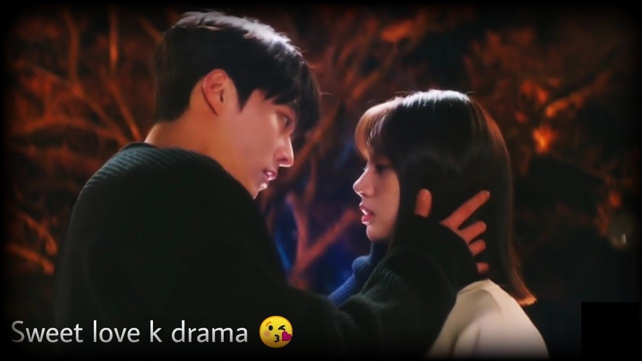 He try to kiss his girlfriend 😘😘|| romantic Korean drama hindi mix ...