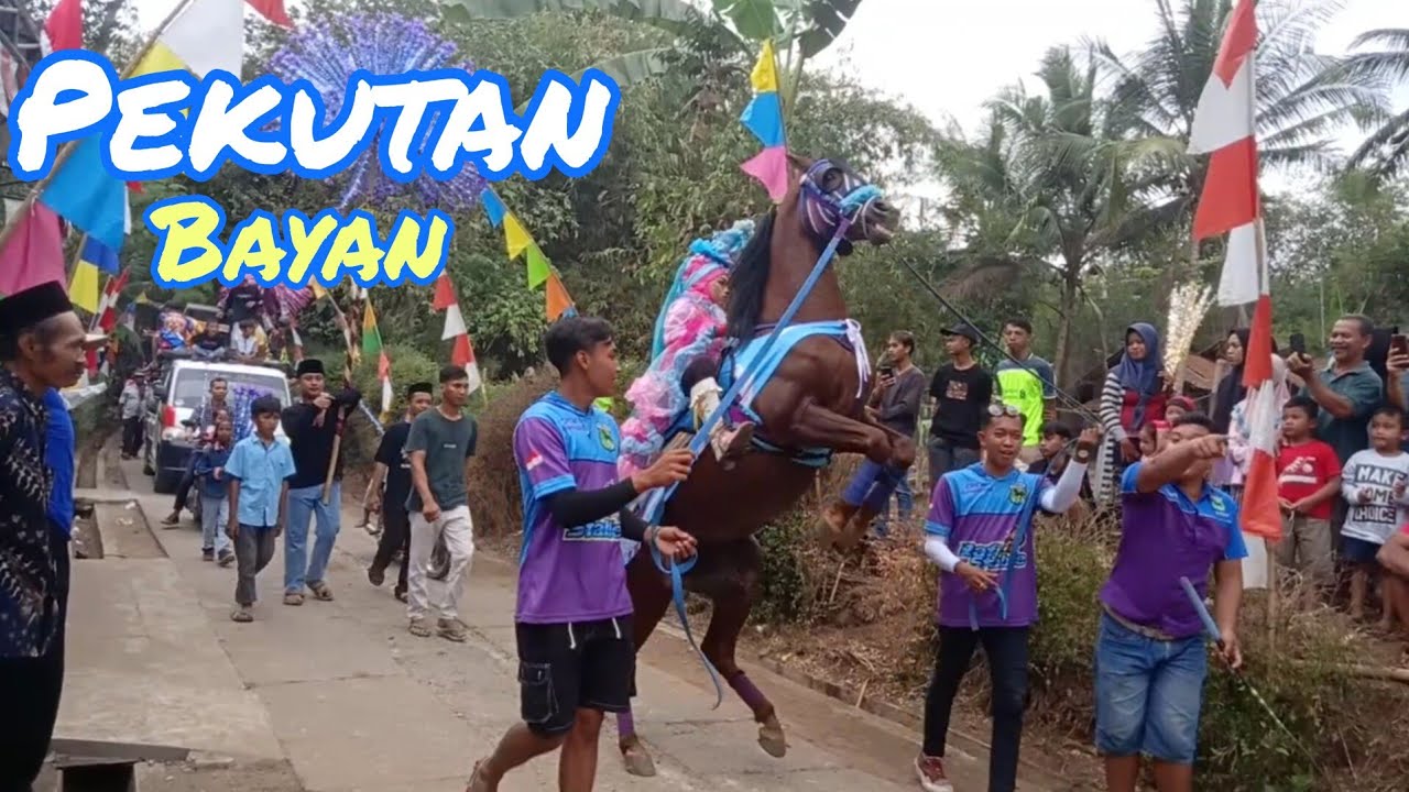 arak-arakan kuda jingkrak Pekutan Bayan