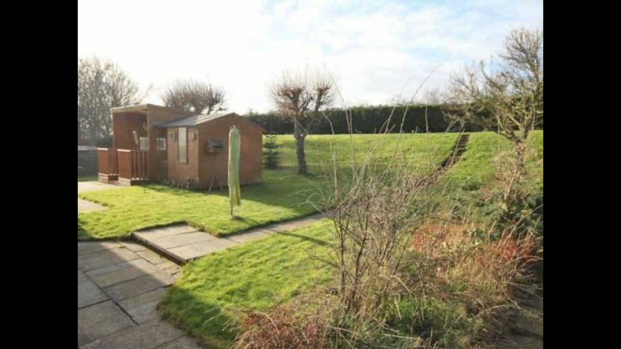 PELHAM ROAD, HOLTON LE CLAY YouTube