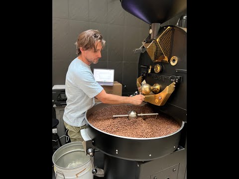 Vidéo: Comment boire du café vert : 10 étapes (avec photos)