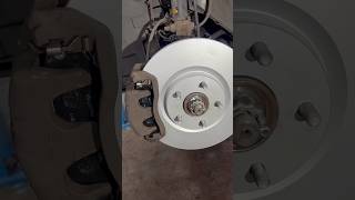 Nissan Qashkae, new front disc and pad