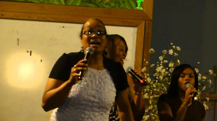 Terri Mays Singing " If You Can't Make It Through ...