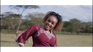 Eliza Elias Ft. Miracle Chinga Mpukunya - Ufumu Wakumwamba ( VISUAL) DIR X TOBY ICE1